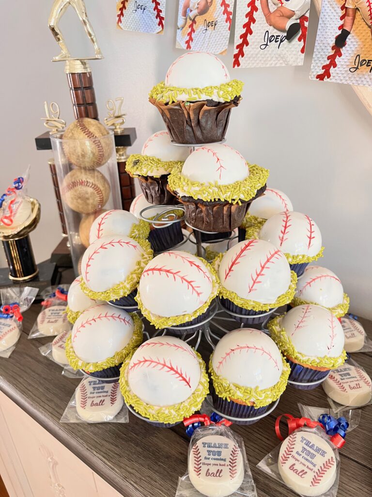 baseball cupcakes