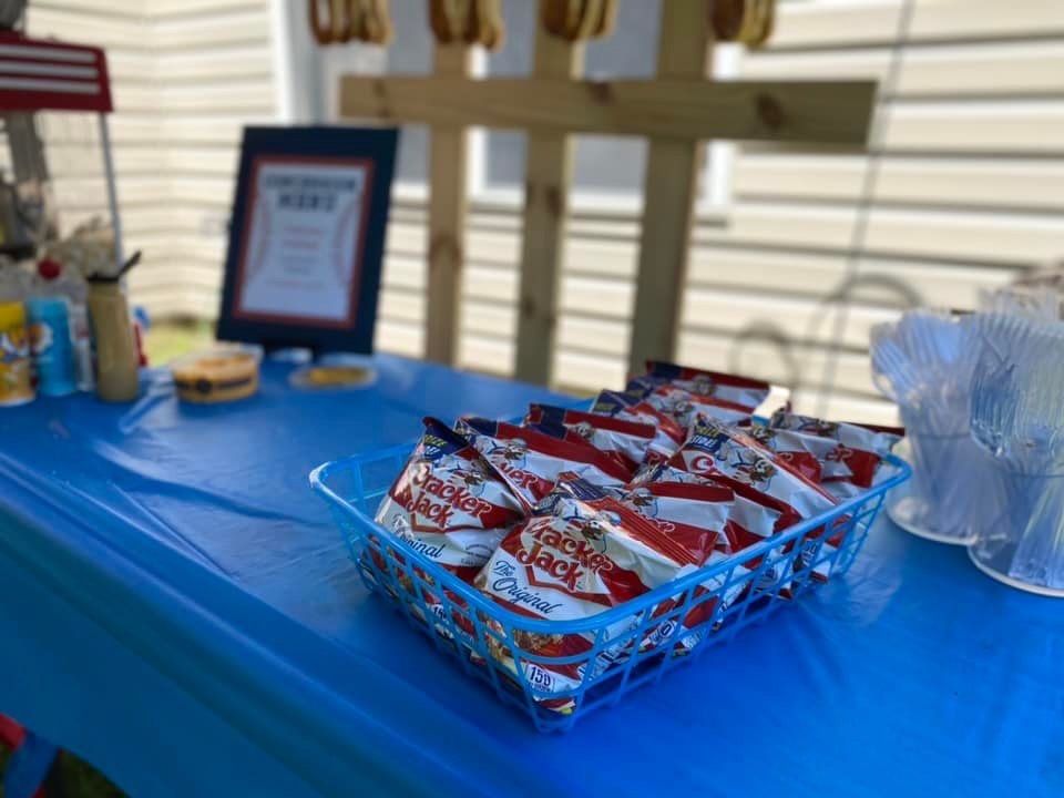 cracker jacks basket